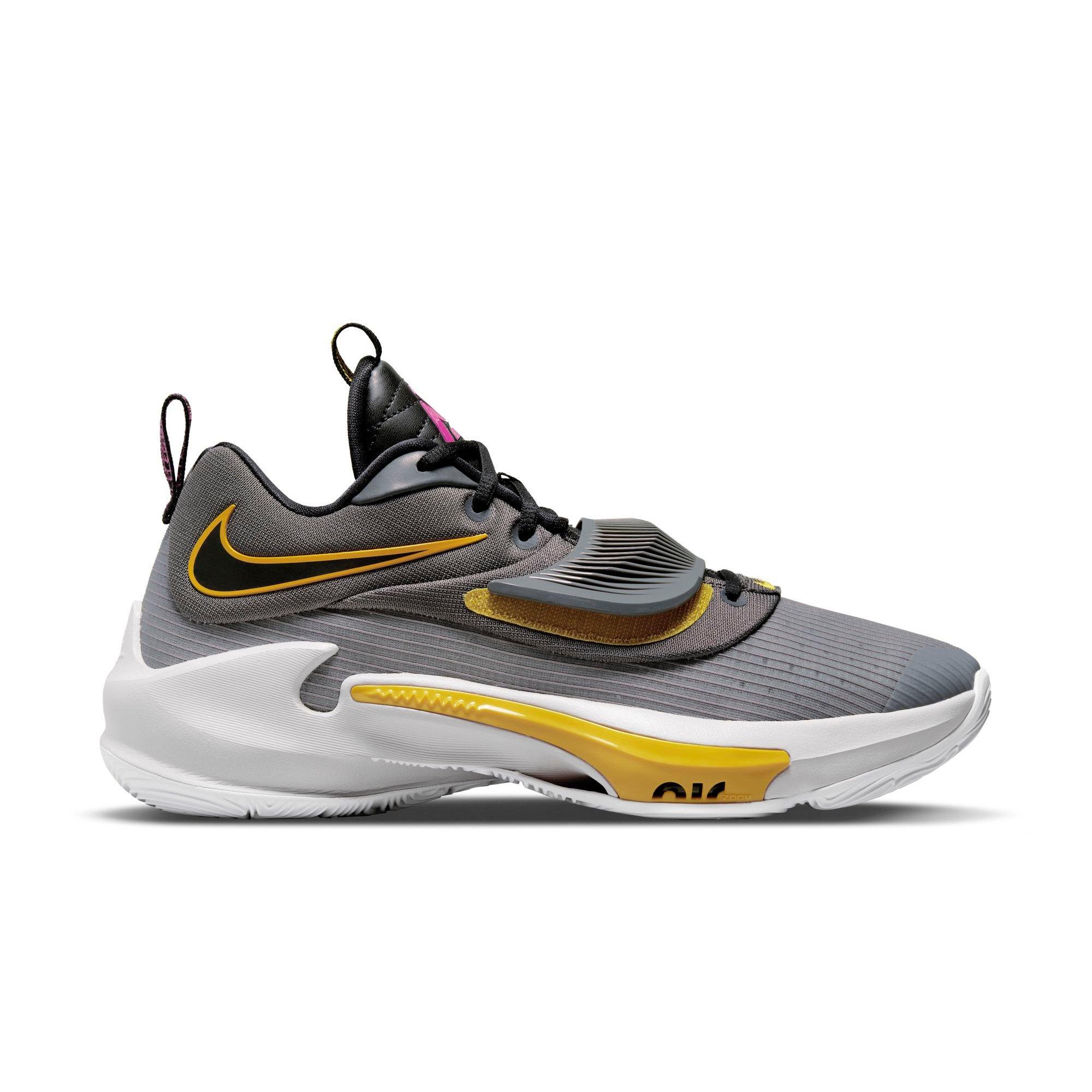 Hibbett sports sale mens basketball shoes